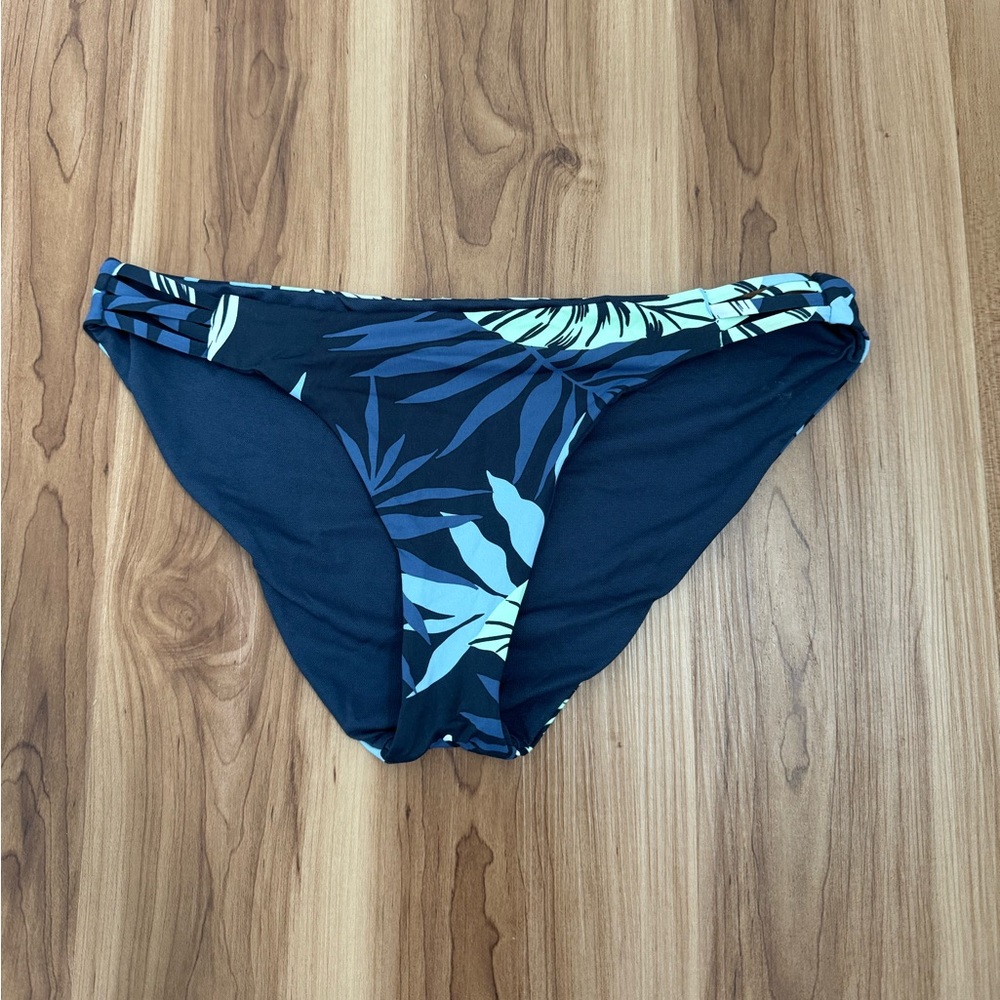 Roxy bikini bottom